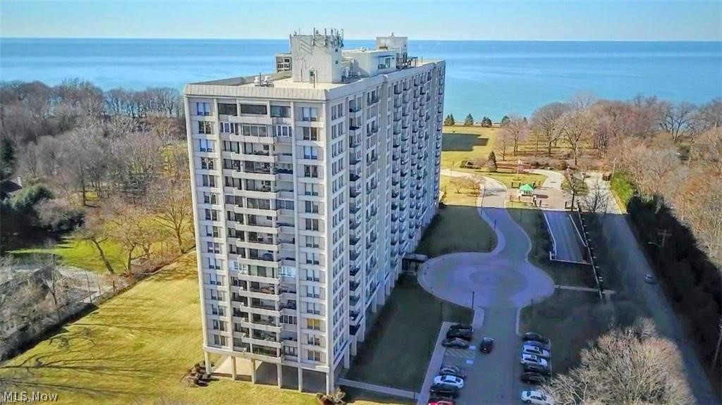 1 Bratenahl Place Bratenahl OH 44108