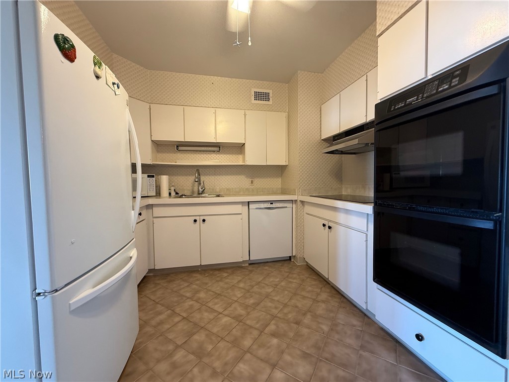 1 Bratenahl Place Bratenahl OH 44108