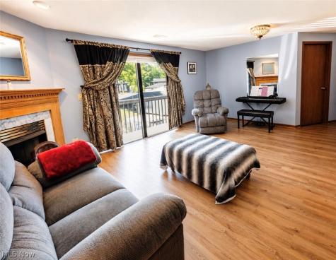 6215 Hidden Creek Drive Lorain OH 44053