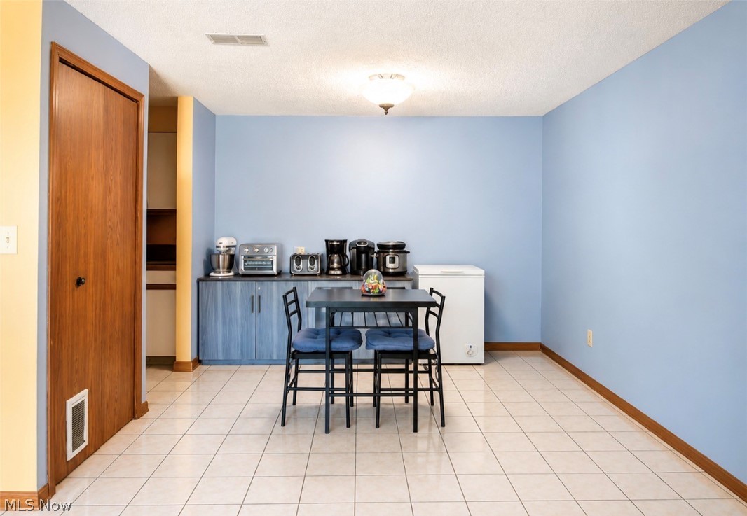 6215 Hidden Creek Drive Lorain OH 44053