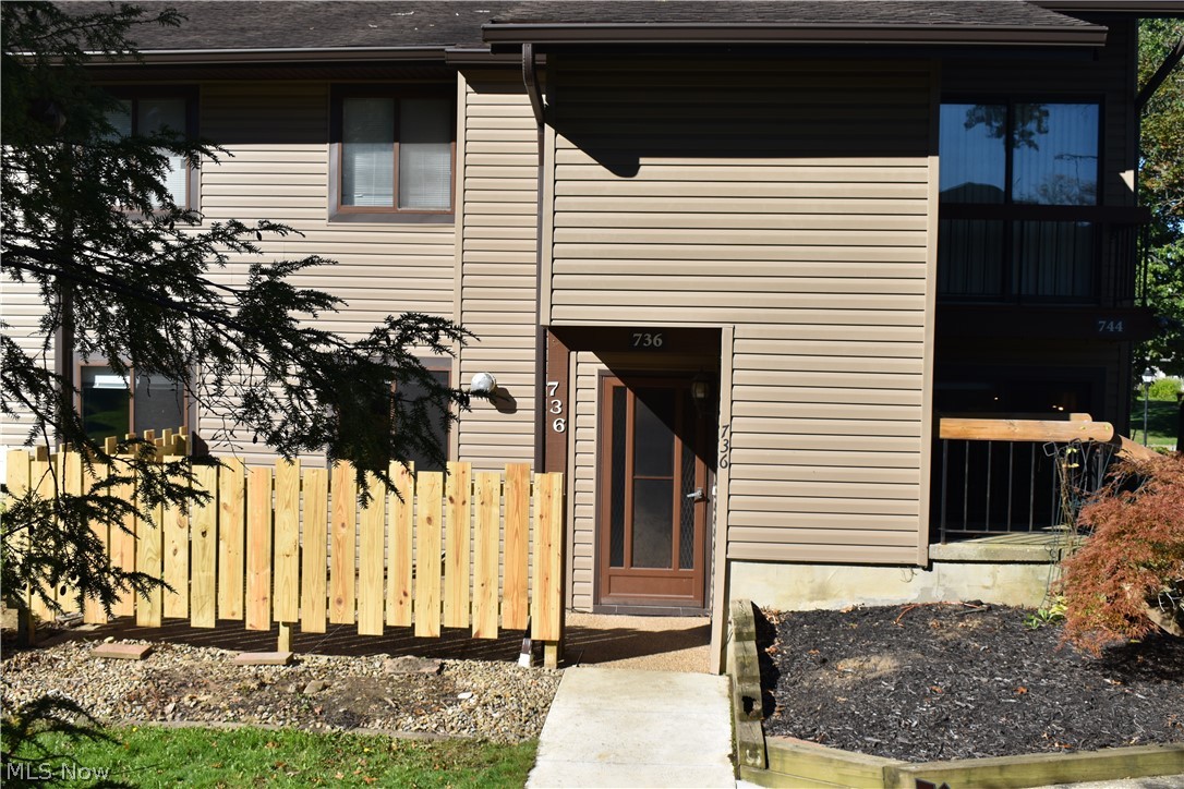 736 Kirkwall Drive Copley OH 44321