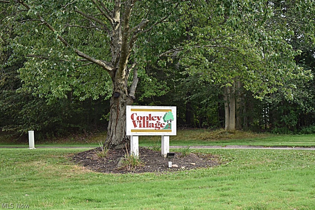 736 Kirkwall Drive Copley OH 44321