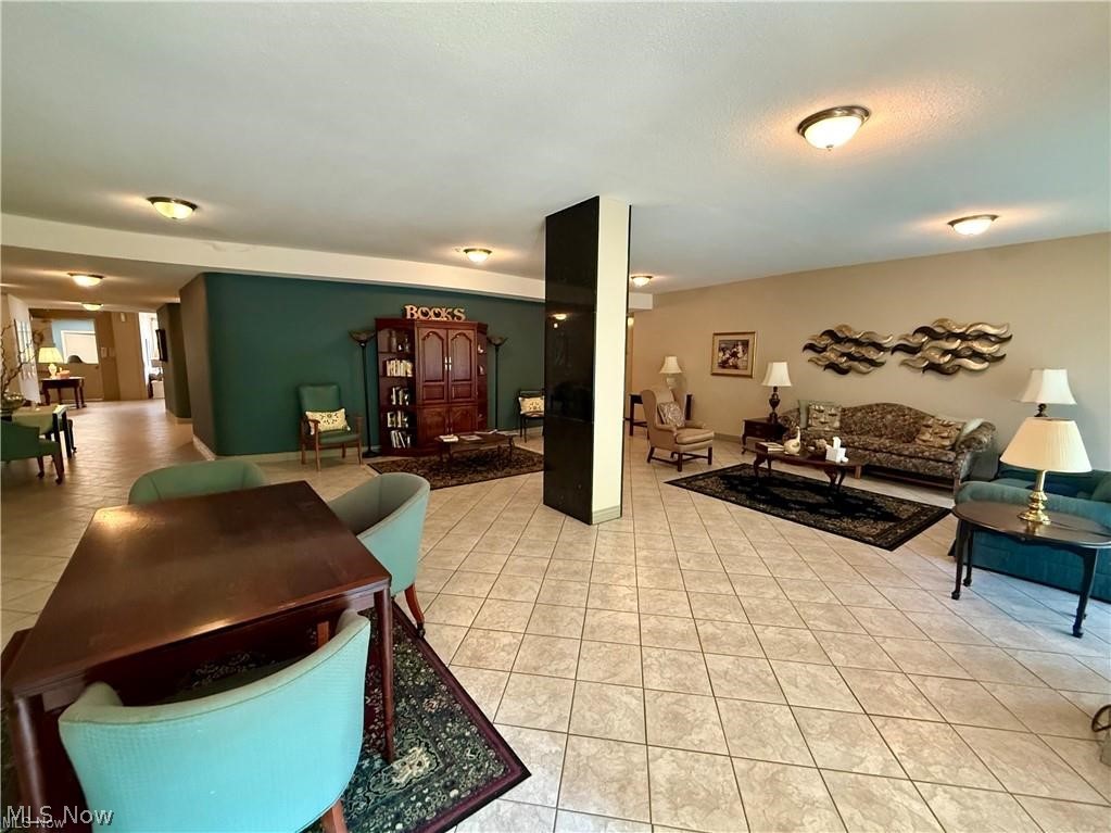 25801 Lakeshore Boulevard Euclid OH 44132
