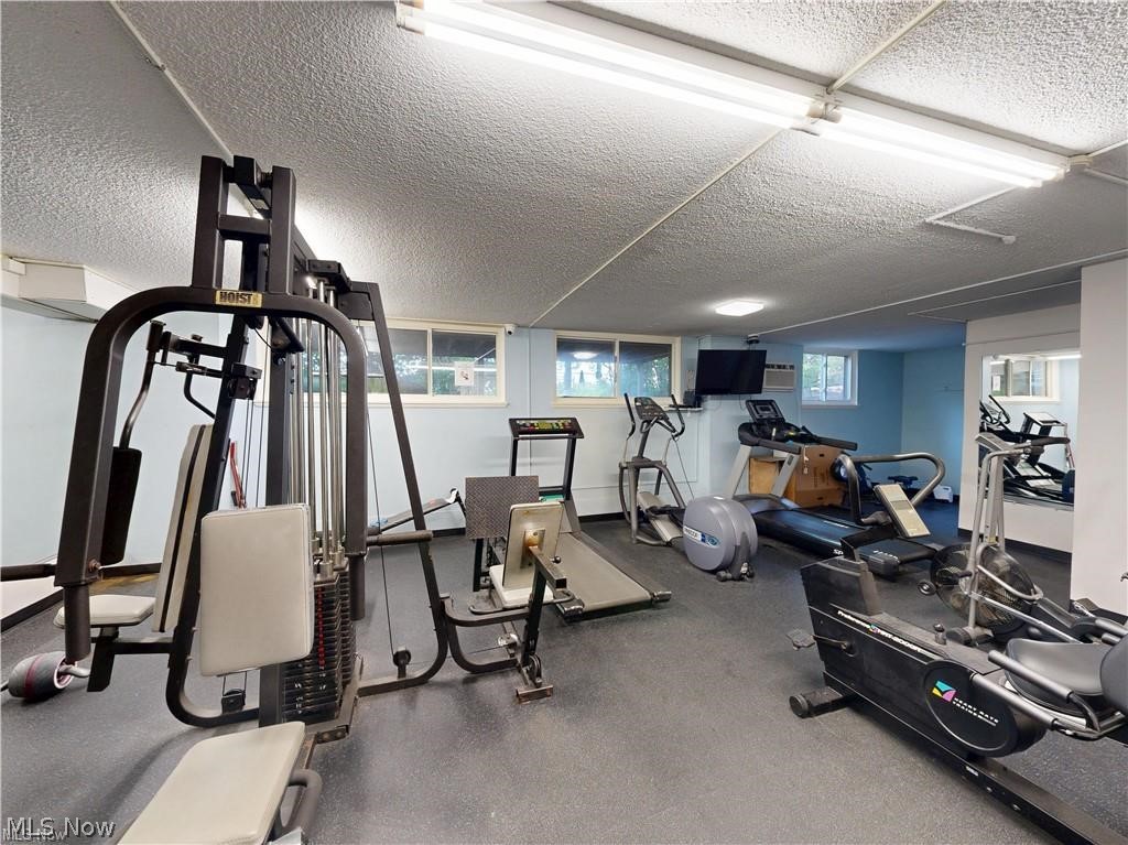 25801 Lakeshore Boulevard Euclid OH 44132