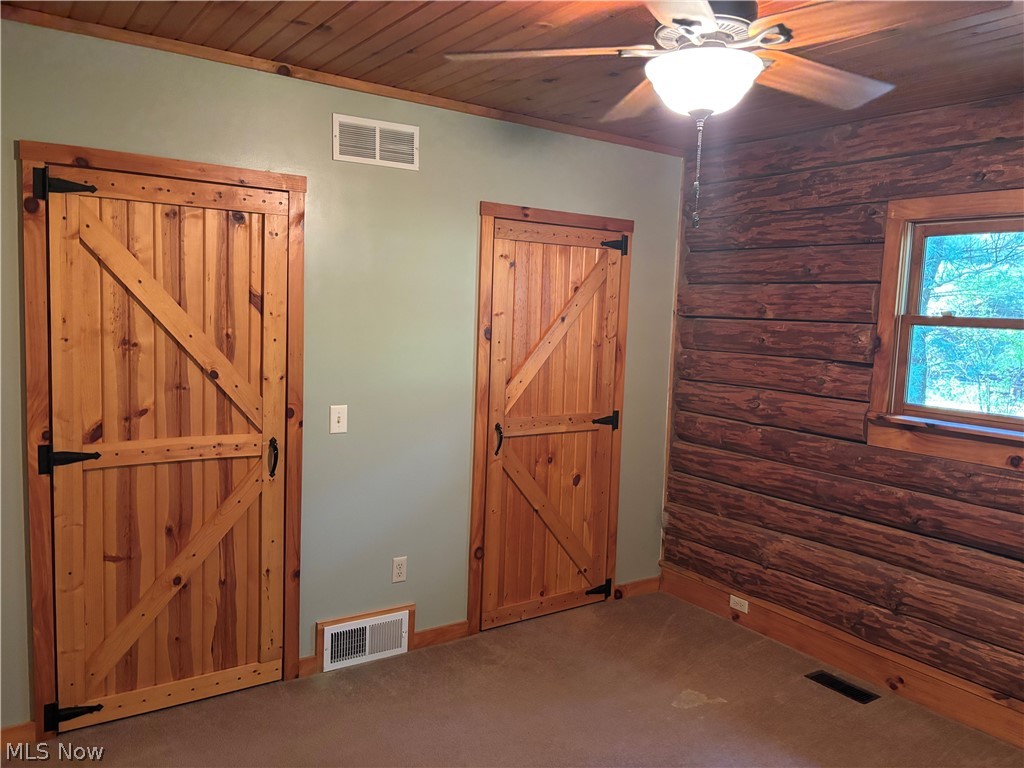 3242 Schneiders Crossing Road NW Dover OH 44622