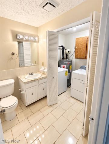 13676 Oakbrook Drive North Royalton OH 44133