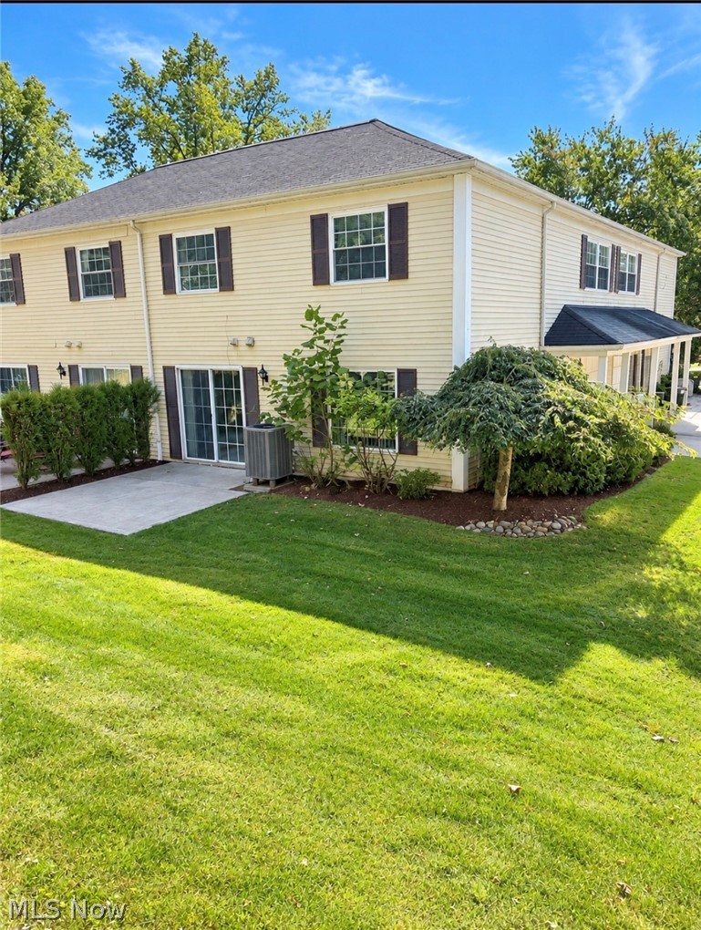 13676 Oakbrook Drive North Royalton OH 44133