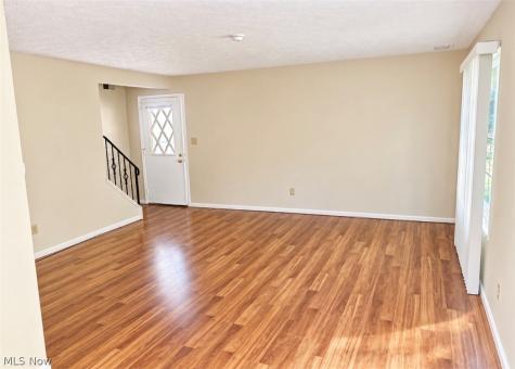 13676 Oakbrook Drive North Royalton OH 44133