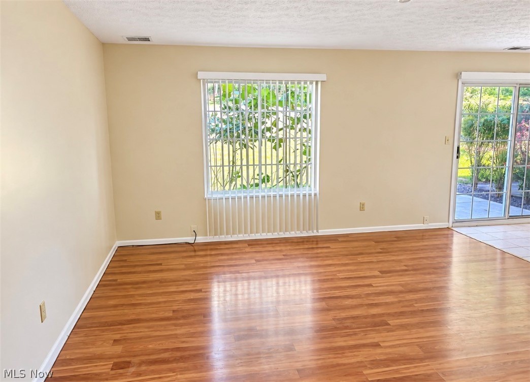 13676 Oakbrook Drive North Royalton OH 44133