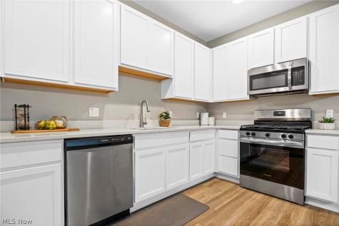 666 Treadway Boulevard Sheffield Lake OH 44054
