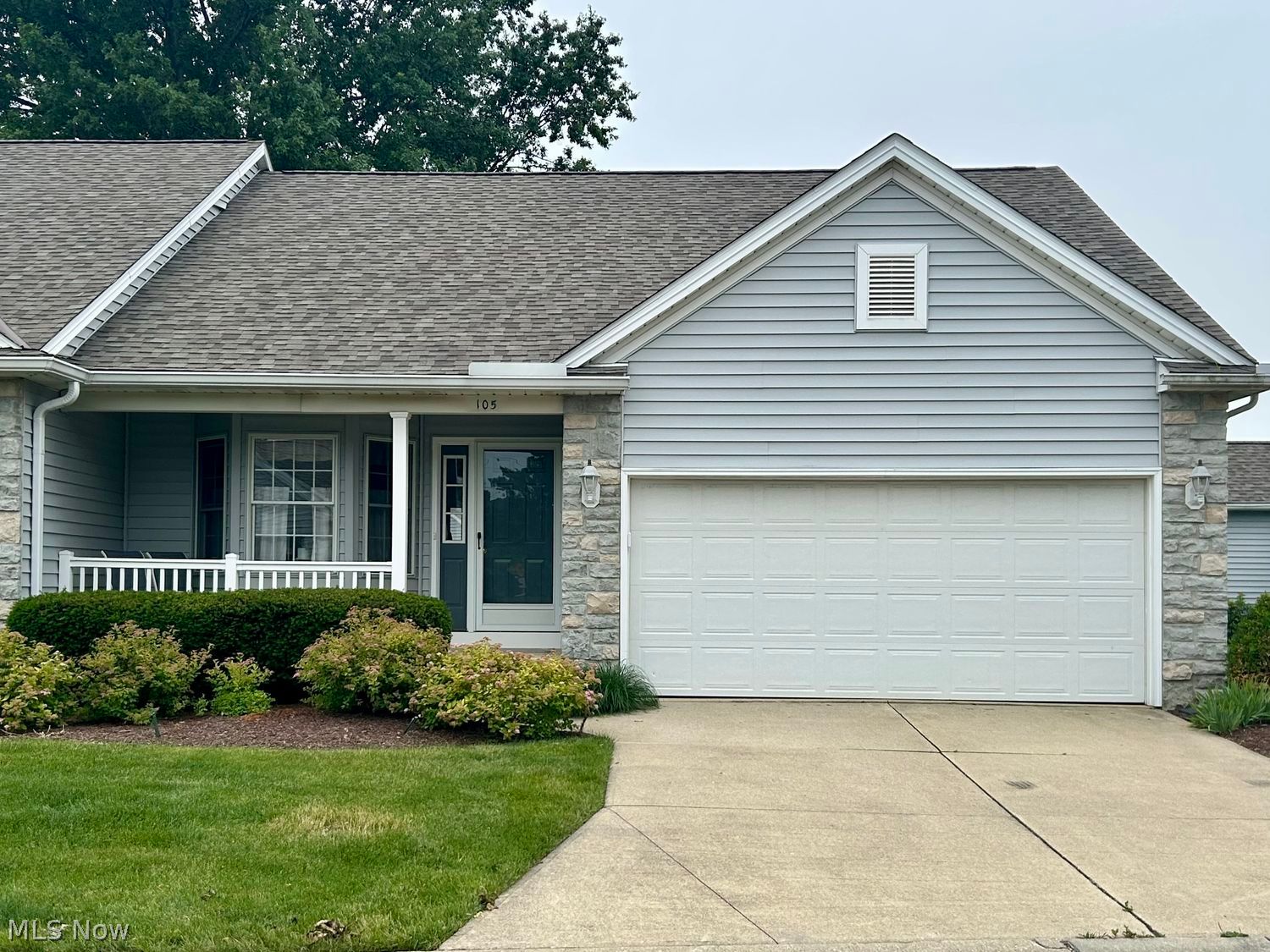 105 Stonehedge Drive Elyria OH 44035