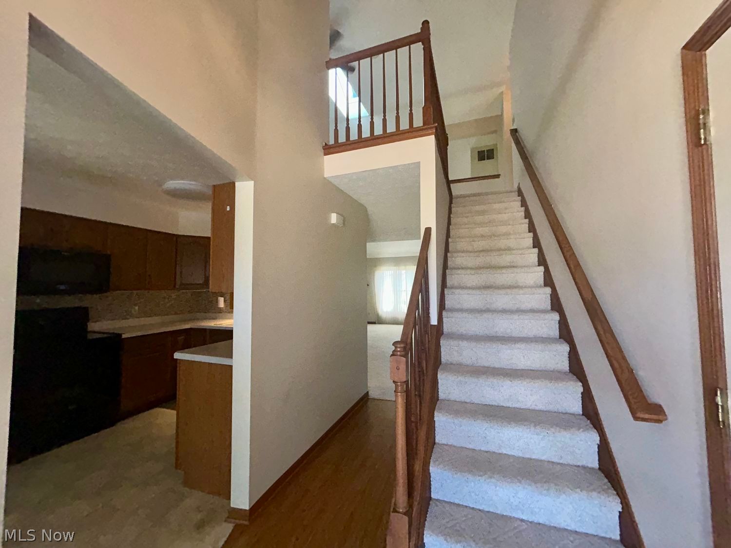 105 Stonehedge Drive Elyria OH 44035