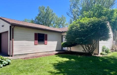 122 Royal Crest Drive Seville OH 44273