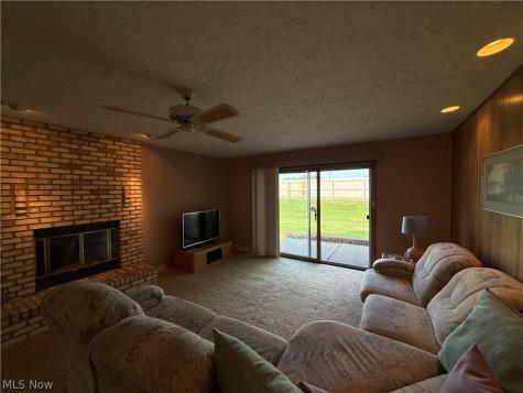 12272 Woodside Court Strongsville OH 44136