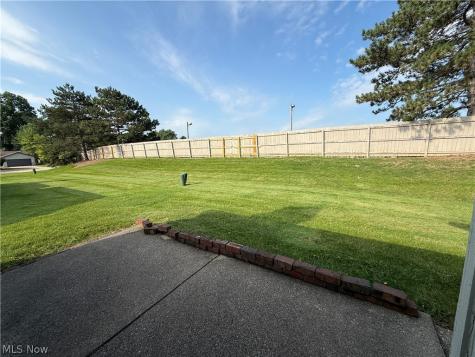 12272 Woodside Court Strongsville OH 44136