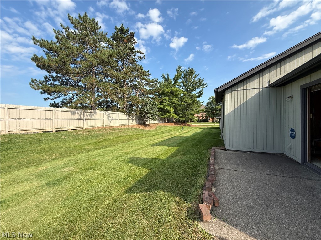 12272 Woodside Court Strongsville OH 44136