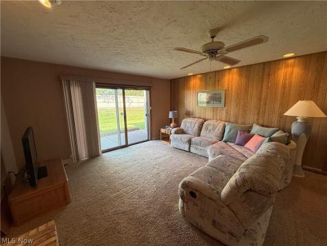 12272 Woodside Court Strongsville OH 44136