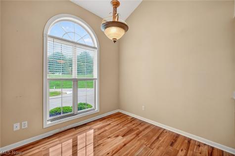 500 Glen Hollow Circle Aurora OH 44202