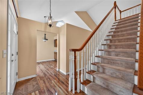 500 Glen Hollow Circle Aurora OH 44202