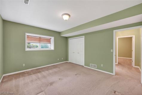 500 Glen Hollow Circle Aurora OH 44202
