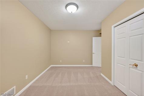 500 Glen Hollow Circle Aurora OH 44202