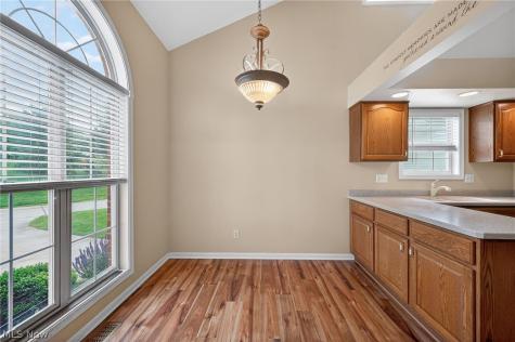 500 Glen Hollow Circle Aurora OH 44202