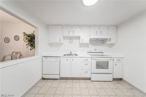 4849 Grace Road North Olmsted OH 44070