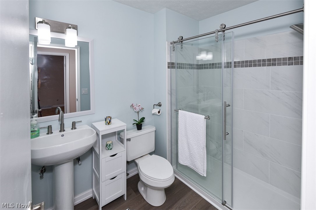 6577 Liberty Bell Drive Brook Park OH 44142