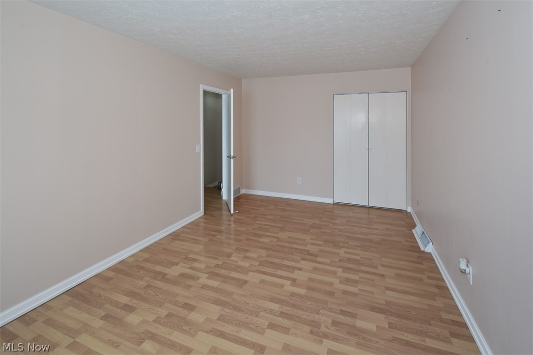 6577 Liberty Bell Drive Brook Park OH 44142