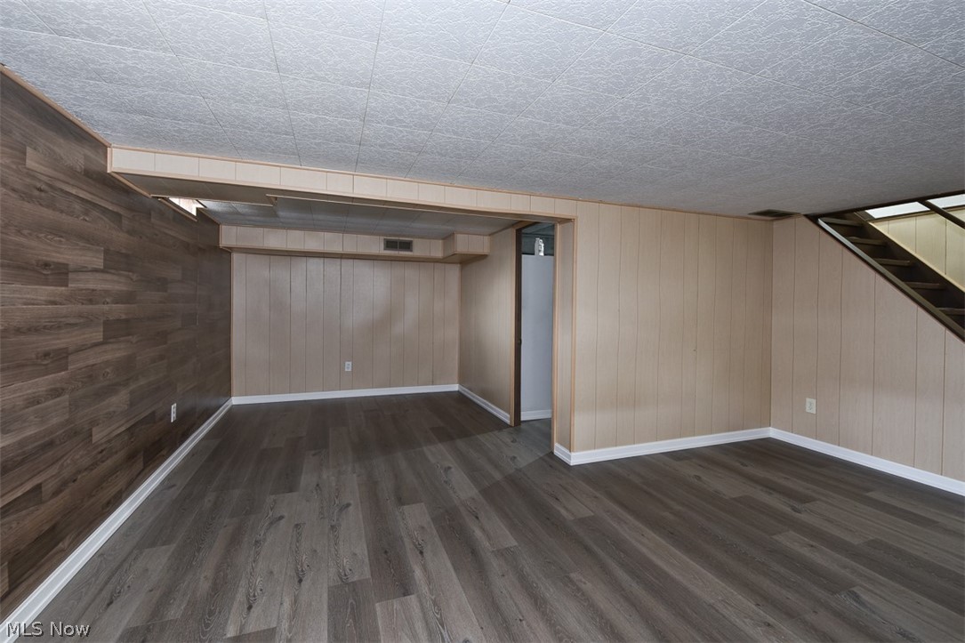 6577 Liberty Bell Drive Brook Park OH 44142