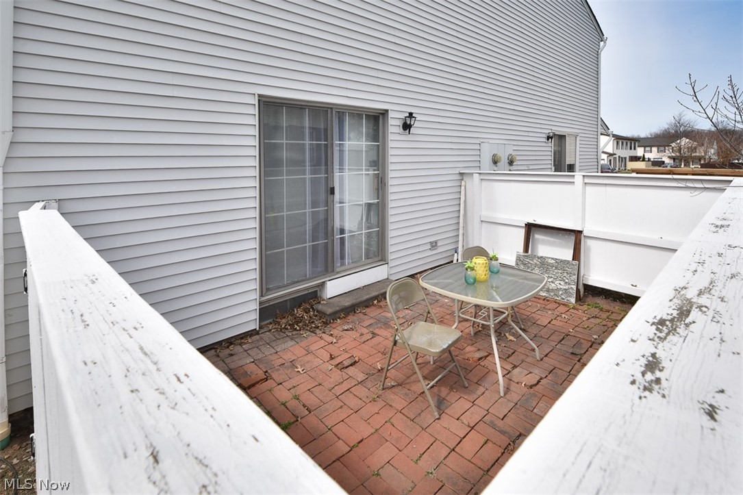6577 Liberty Bell Drive Brook Park OH 44142