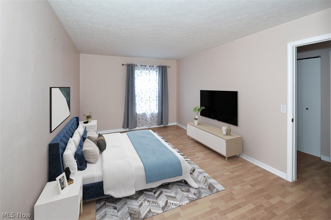 6577 Liberty Bell Drive Brook Park OH 44142