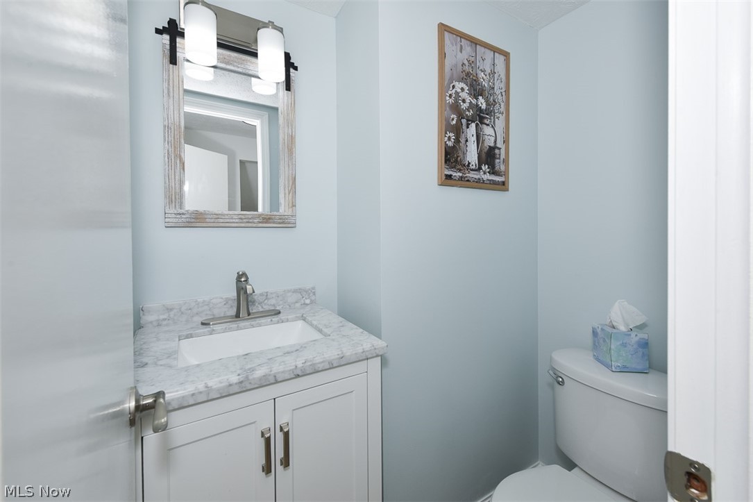 6577 Liberty Bell Drive Brook Park OH 44142