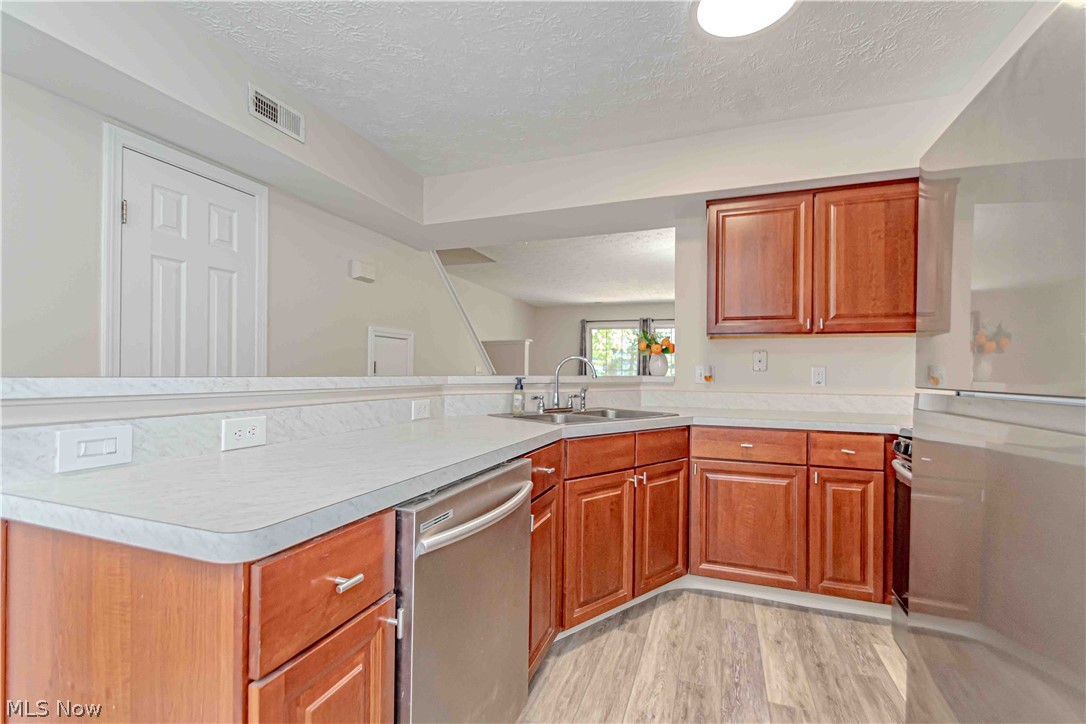 6735 Columbine Court Middleburg Heights OH 44130