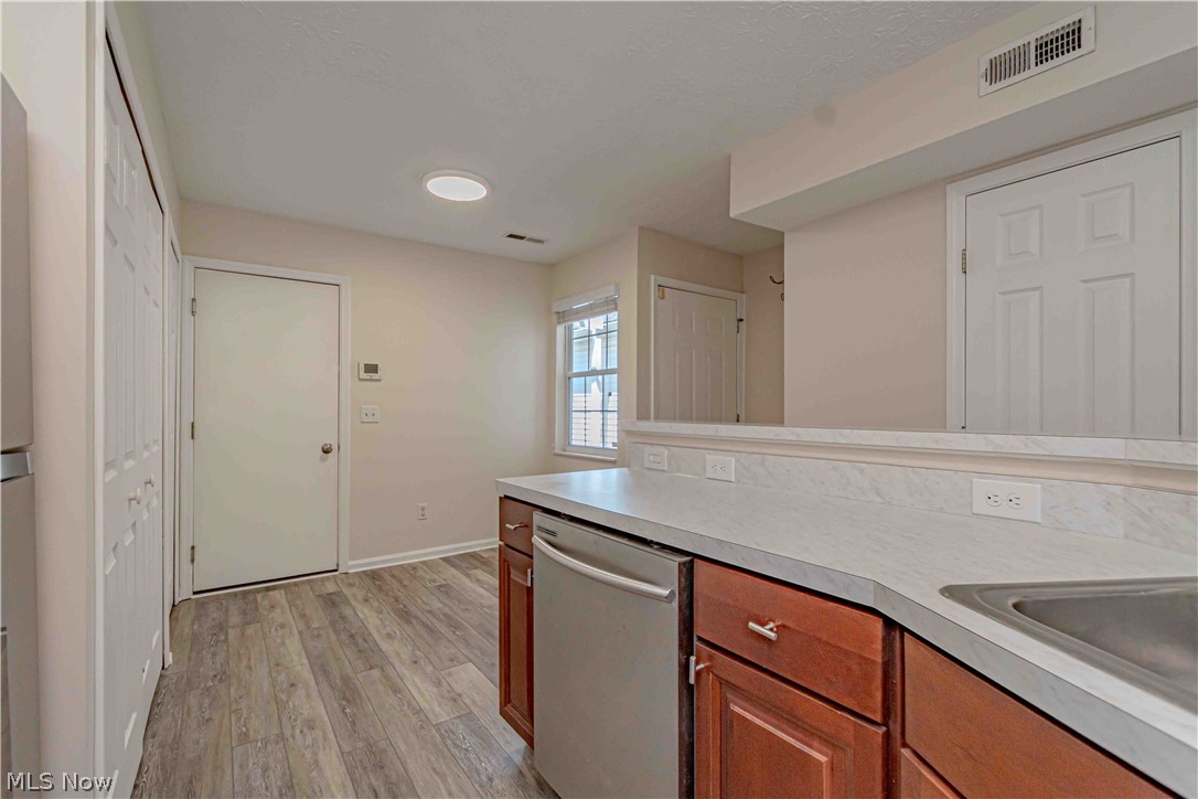 6735 Columbine Court Middleburg Heights OH 44130