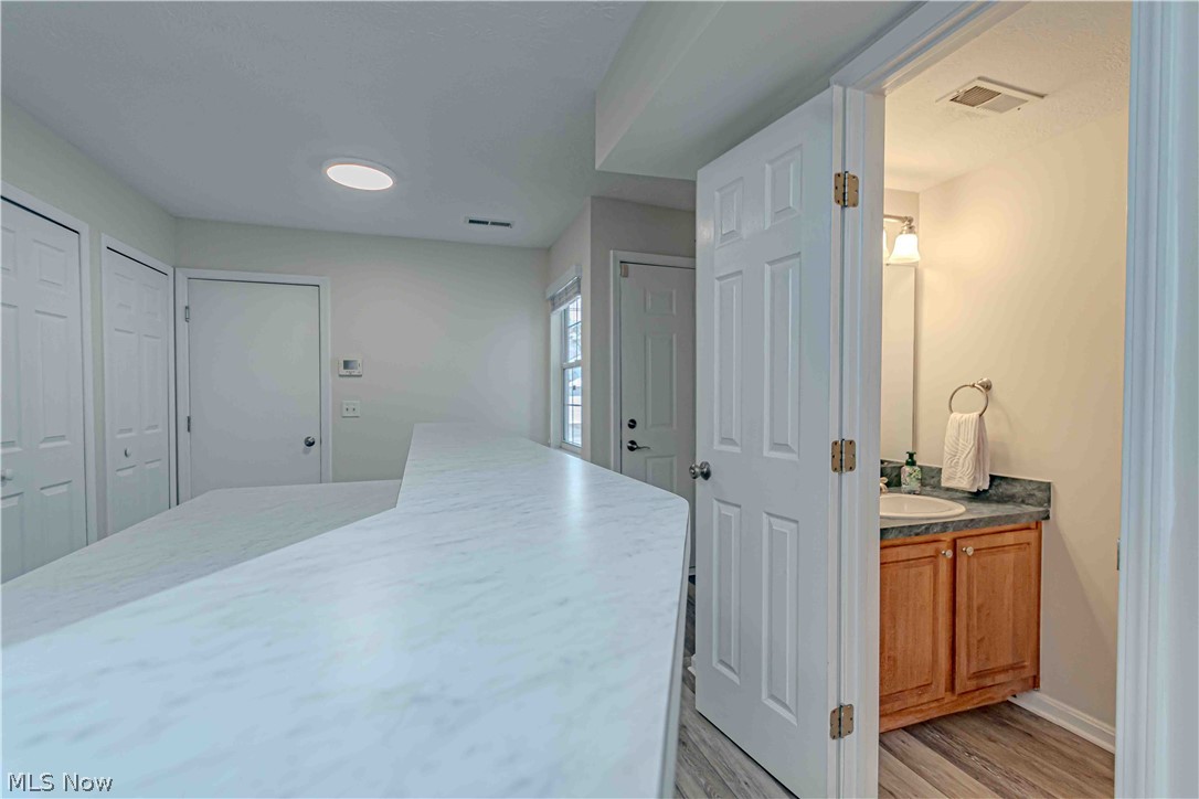 6735 Columbine Court Middleburg Heights OH 44130