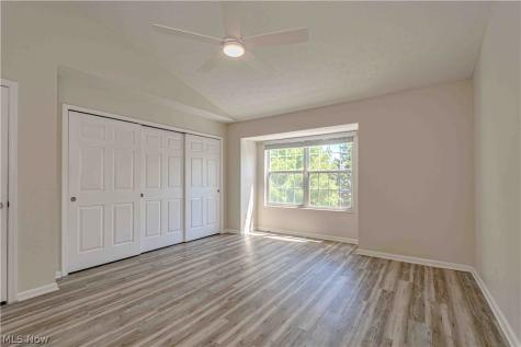 6735 Columbine Court Middleburg Heights OH 44130