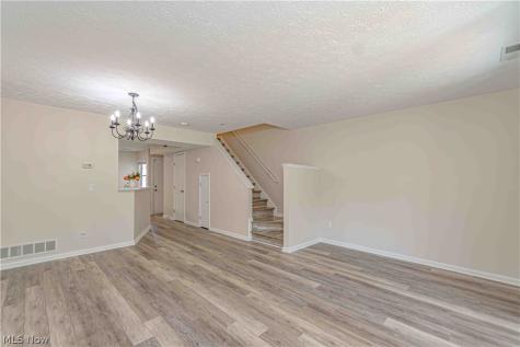 6735 Columbine Court Middleburg Heights OH 44130