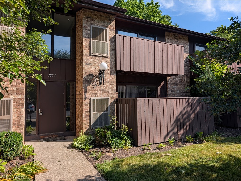 3253 Mayfield Road Cleveland Heights OH 44118