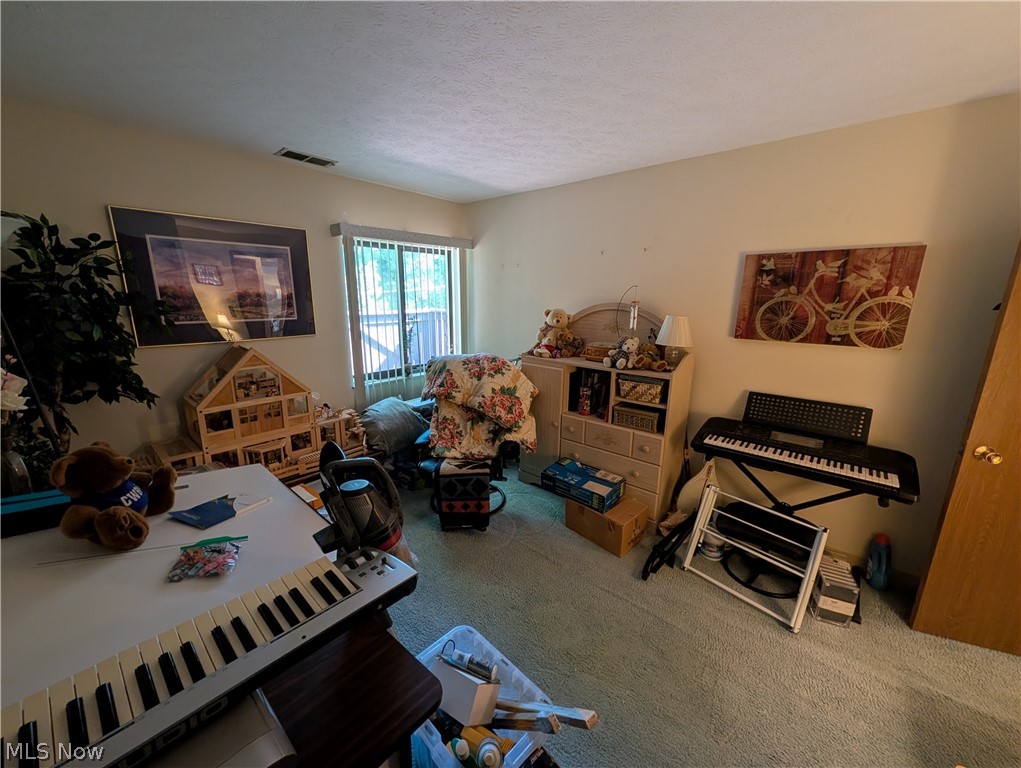 3253 Mayfield Road Cleveland Heights OH 44118