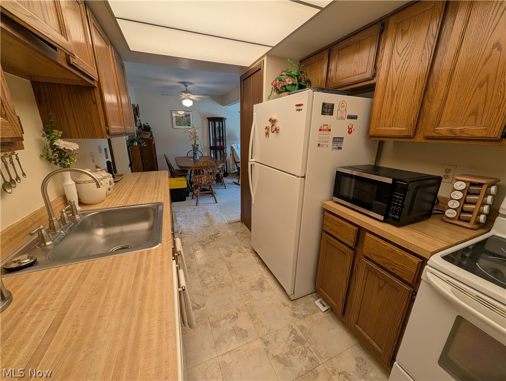 3253 Mayfield Road Cleveland Heights OH 44118