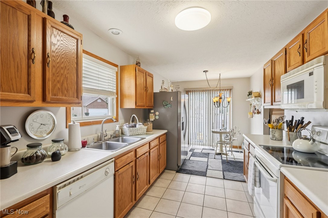 1484 Waters Edge Drive Akron OH 44313