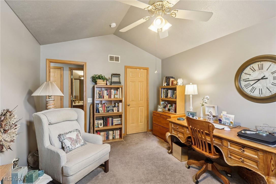 1484 Waters Edge Drive Akron OH 44313