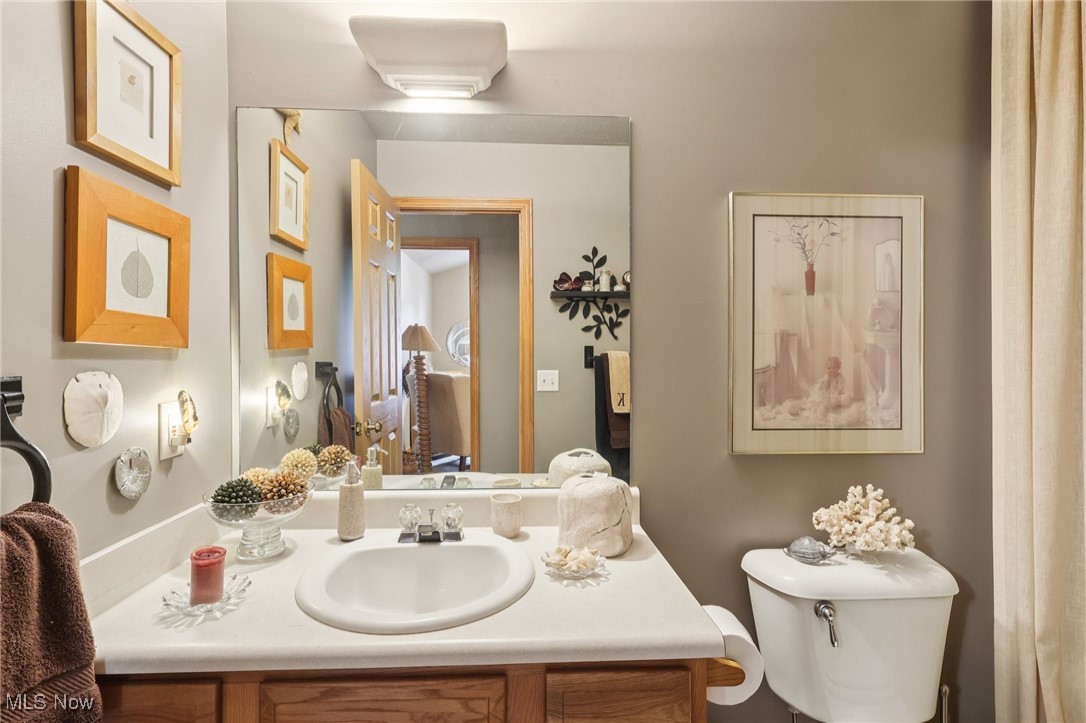 1484 Waters Edge Drive Akron OH 44313