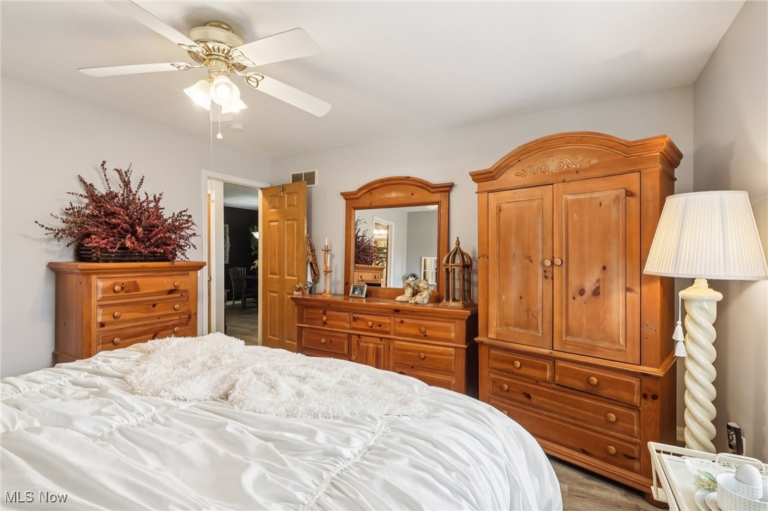 1484 Waters Edge Drive Akron OH 44313