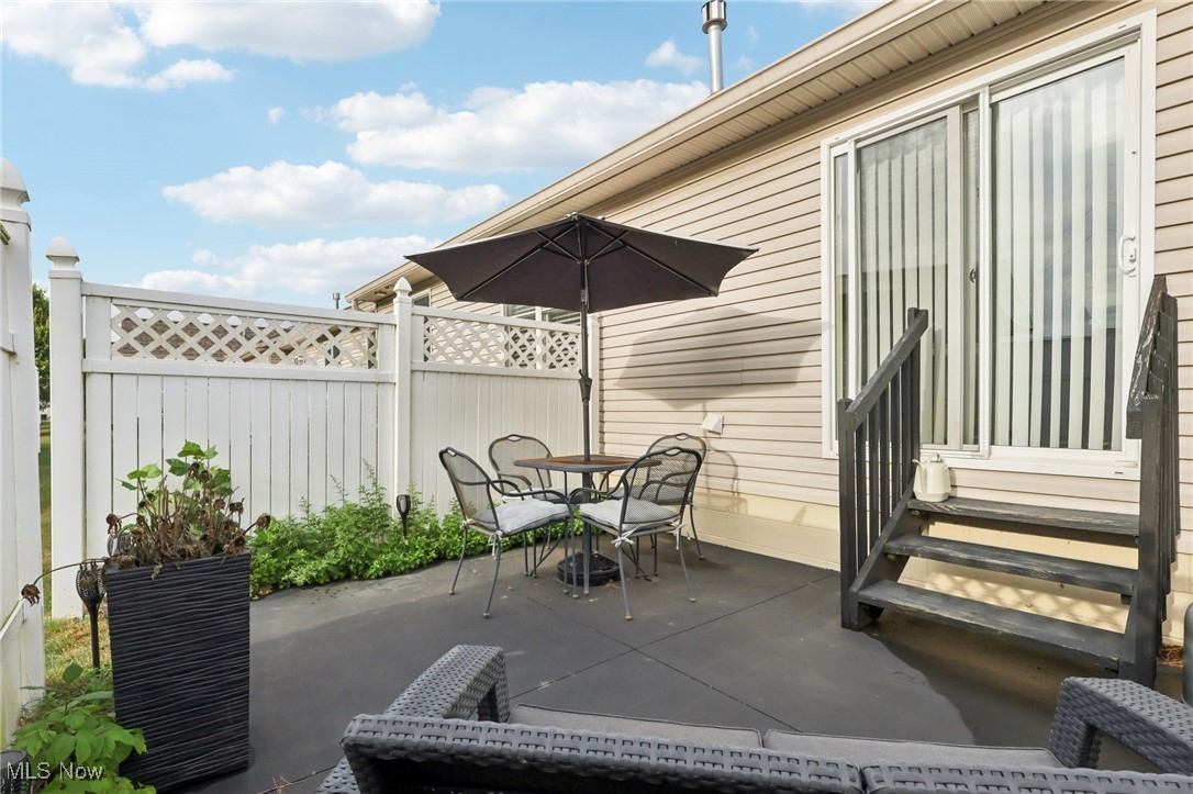 1484 Waters Edge Drive Akron OH 44313