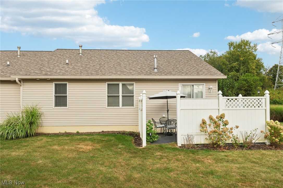 1484 Waters Edge Drive Akron OH 44313