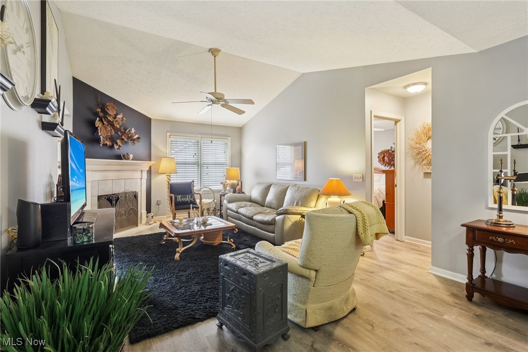 1484 Waters Edge Drive Akron OH 44313