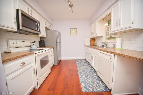 1022 S Court Street Medina OH 44256