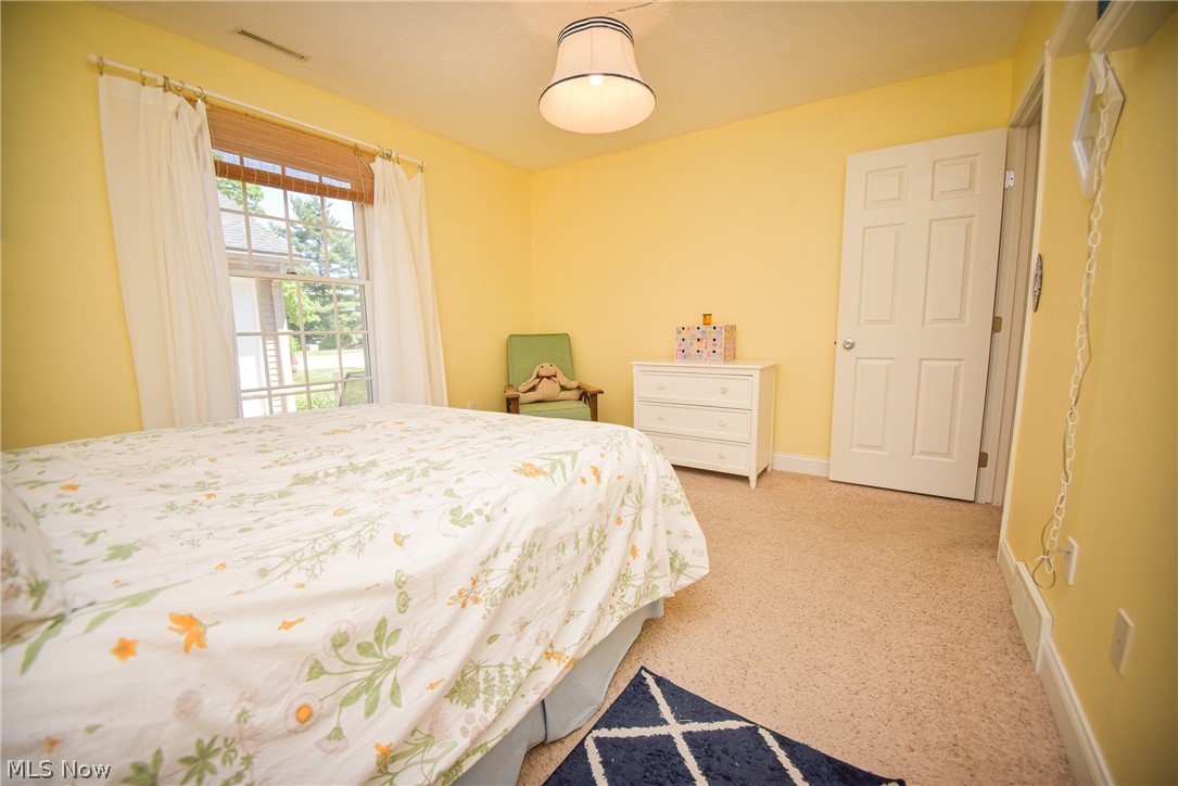 1022 S Court Street Medina OH 44256